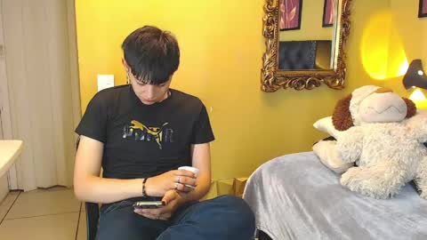 luckk_ online show from May 8, 2026, 4:40 am