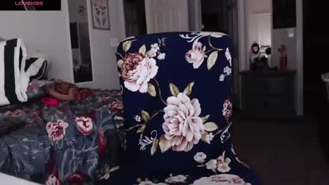 Snapshot of lucklucybbw chatting on July 15, 2026, 3:45 am lucklucybbw online show from July 15, 2026, 3:45 am