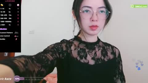 Snapshot of luckrose chatting on November 15, 2025, 2:09 am Jinn online show from November 15, 2025, 2:09 am