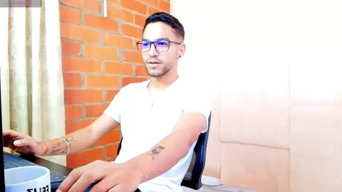 lucky_blessed online show from March 11, 2025, 2:40 pm