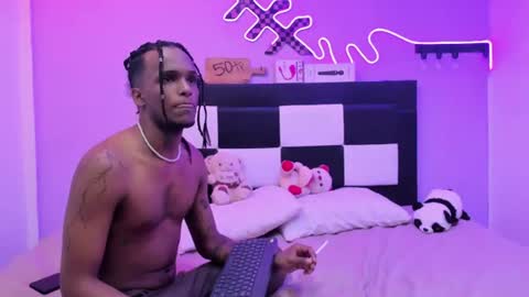 Snapshot of lucky_boys_x chatting on June 10, 2026, 5:07 am Stven online show from June 10, 2026, 5:07 am