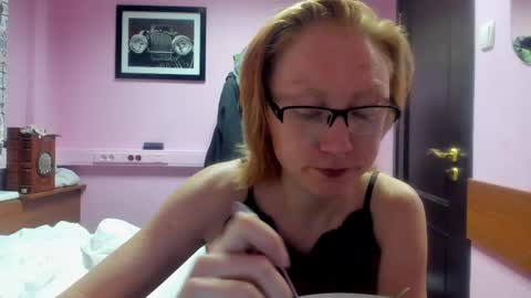 lucky_licky20 online show from February 26, 2025, 2:59 am