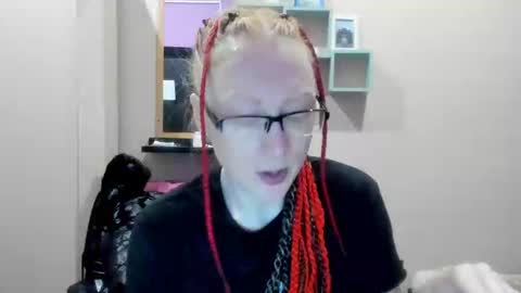 lucky_licky20 online show from March 5, 2025, 4:02 am