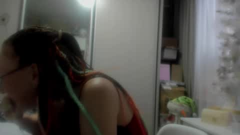 lucky_licky20 online show from November 16, 2025, 2:17 am