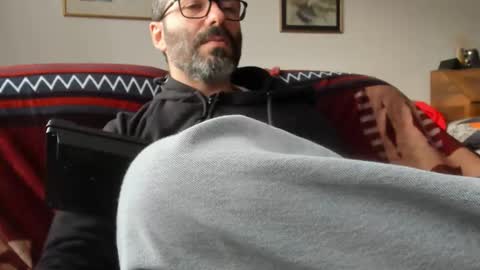 Snapshot of luckydrakex chatting on February 4, 2025, 4:29 pm Lucky online show from February 4, 2025, 4:29 pm