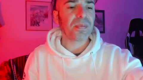 Snapshot of luckydrakex chatting on February 22, 2025, 2:17 am Lucky online show from February 22, 2025, 2:17 am