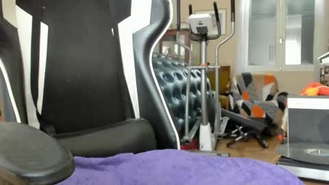 Lucky online show from April 12, 2026, 10:09 am