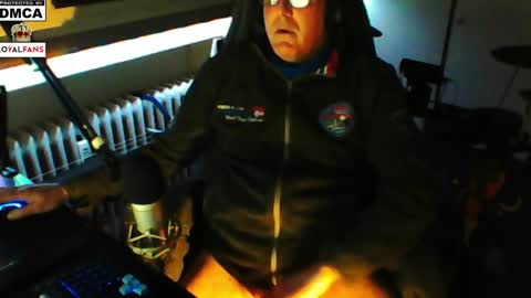        call me  Stefan online show from January 10, 2025, 6:17 pm