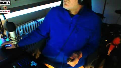        call me  Stefan online show from February 16, 2025, 5:26 am