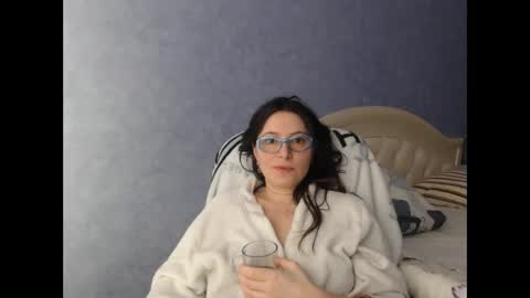 luckylinda23 online show from February 10, 2025, 11:46 am