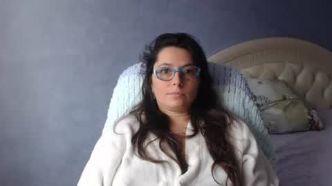 luckylinda23 online show from October 18, 2025, 11:11 am