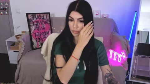 Monika online show from October 10, 2025, 8:24 am