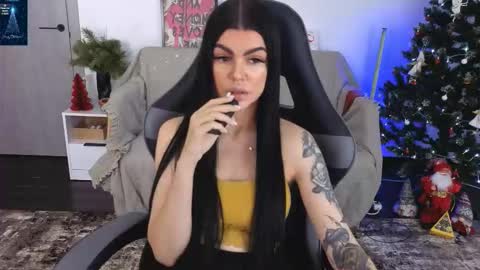 Monika online show from December 17, 2025, 7:36 am