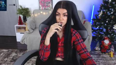 Monika online show from December 22, 2025, 12:46 pm