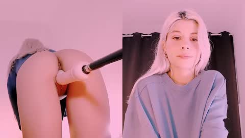 luckysapphire777 online show from December 15, 2024, 1:43 pm