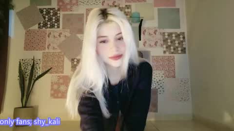 luckysapphire777 online show from December 16, 2025, 9:03 am