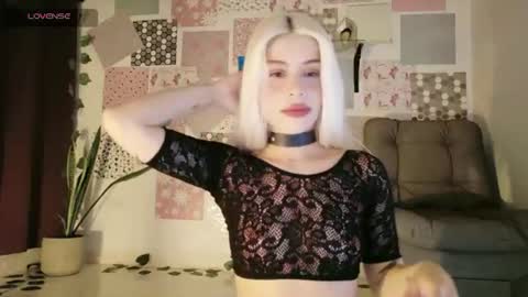 Snapshot of luckysapphire777 chatting on July 24, 2026, 11:19 am luckysapphire777 online show from July 24, 2026, 11:19 am