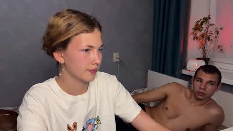 Snapshot of luckysex_ chatting on October 28, 2025, 2:42 pm hello im Kristy and Nick PVT OPEN online show from October 28, 2025, 2:42 pm