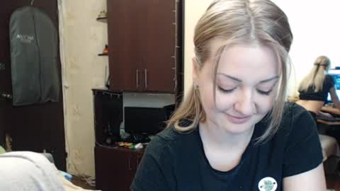 LuckyShot online show from February 11, 2025, 6:55 pm