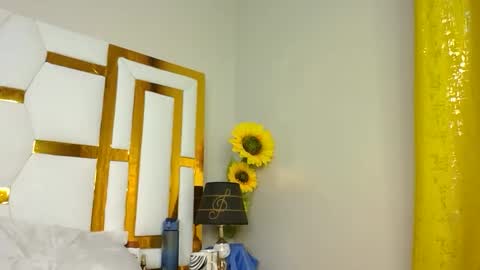 brielle online show from March 7, 2025, 8:33 pm