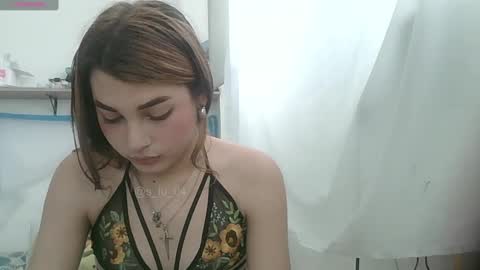 Lucrecia... new accout...OFS LU 21 online show from January 17, 2025, 7:05 pm