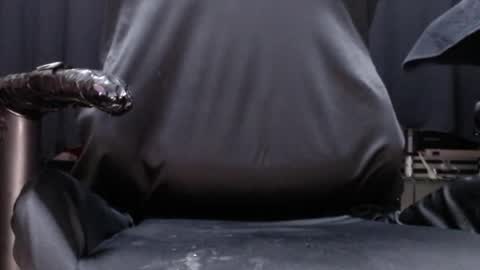 lucretiasissygothic online show from October 4, 2025, 4:21 am