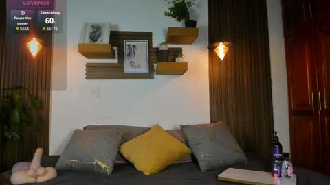 Lucy online show from April 23, 2026, 2:57 am