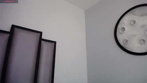   online show from November 22, 2025, 6:45 am