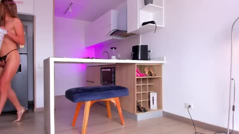 Hello my name is Lucy nice to meet you  thumb up is important for me kisses     online show from March 27, 2026, 3:12 pm