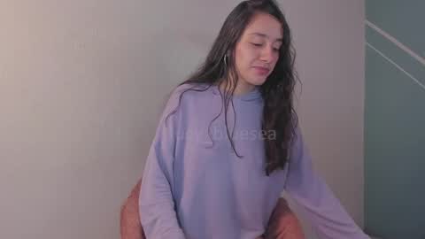 Snapshot of lucy_bluesea chatting on April 24, 2026, 3:25 pm Lucy Herrera online show from April 24, 2026, 3:25 pm
