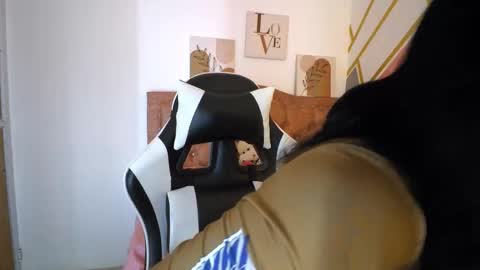 Lucy online show from March 8, 2026, 3:21 am