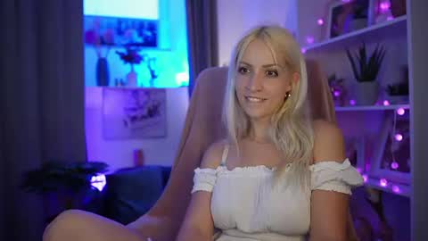 Snapshot of lucy_cutie_ chatting on June 26, 2026, 6:34 pm Cutie Lucy online show from June 26, 2026, 6:34 pm