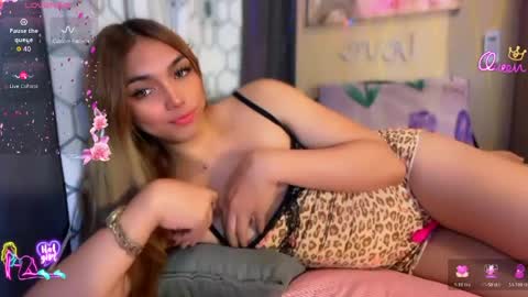 Snapshot of lucy_gray29 chatting on May 19, 2026, 1:00 am Lucy online show from May 19, 2026, 1:00 am