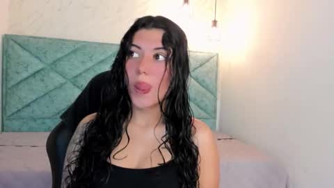 Lucy Greys online show from March 24, 2026, 10:42 am