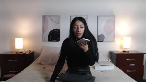 Luciana online show from February 13, 2025, 8:24 pm