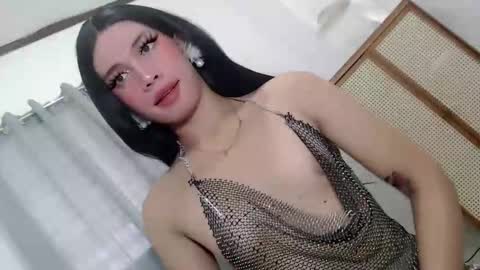 Snapshot of lucy_juicy18 chatting on June 3, 2026, 11:43 pm Call me Lucy online show from June 3, 2026, 11:43 pm