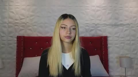 PINK online show from October 21, 2025, 3:13 pm