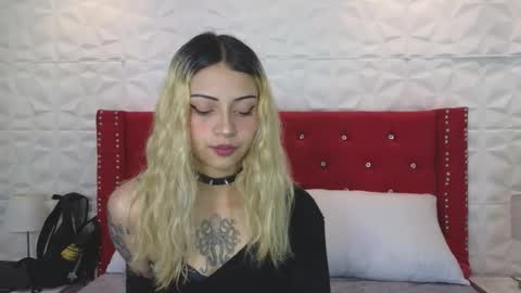 PINK online show from November 27, 2025, 3:25 pm