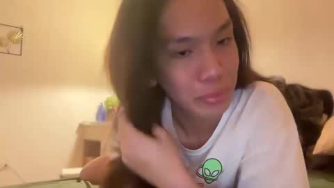 lucy_shane online show from December 3, 2024, 9:33 am