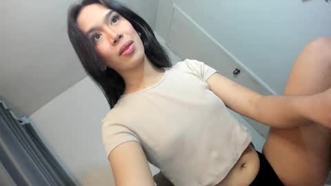 lucy_shane online show from September 14, 2025, 10:58 am