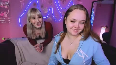 lucy online show from April 21, 2026, 1:42 am