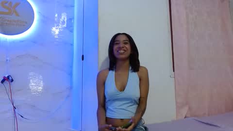 Snapshot of lucy_sluppy_hard chatting on April 27, 2026, 4:43 am lucy_sluppy_hard online show from April 27, 2026, 4:43 am