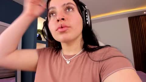 Sofia  online show from January 18, 2025, 3:31 am