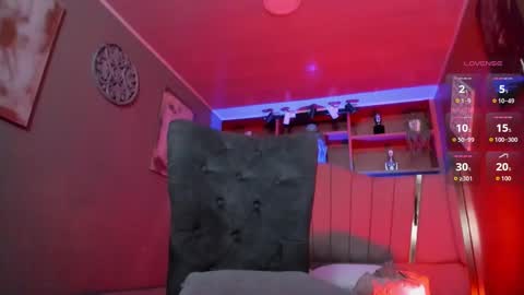 Lucy  online show from October 2, 2025, 11:50 am