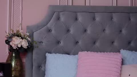LucyAddison online show from June 17, 2026, 3:31 am