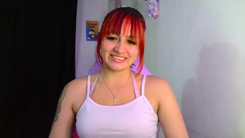 Snapshot of lucycherry__ chatting on January 23, 2025, 4:30 am LUCIA online show from January 23, 2025, 4:30 am