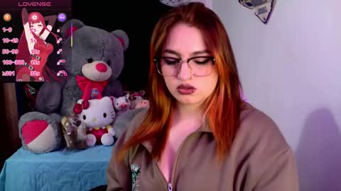 Snapshot of lucycherry__ chatting on October 27, 2025, 11:20 pm LUCIA online show from October 27, 2025, 11:20 pm