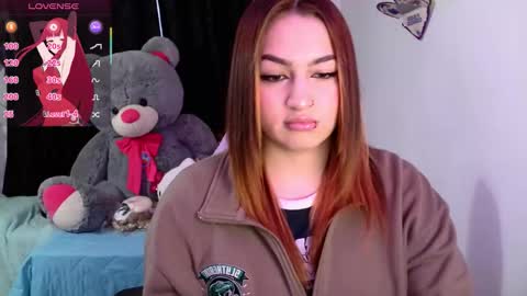 Snapshot of lucycherry__ chatting on November 10, 2025, 10:36 am LUCIA online show from November 10, 2025, 10:36 am