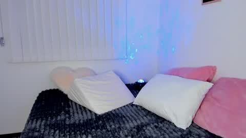 Lucy online show from April 17, 2026, 1:41 am