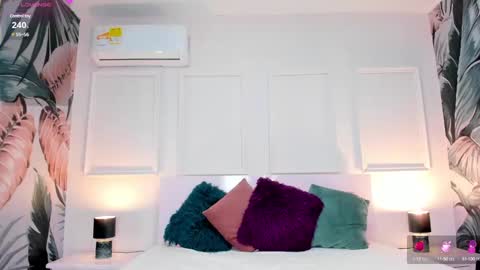 Lucy online show from February 13, 2025, 6:52 am